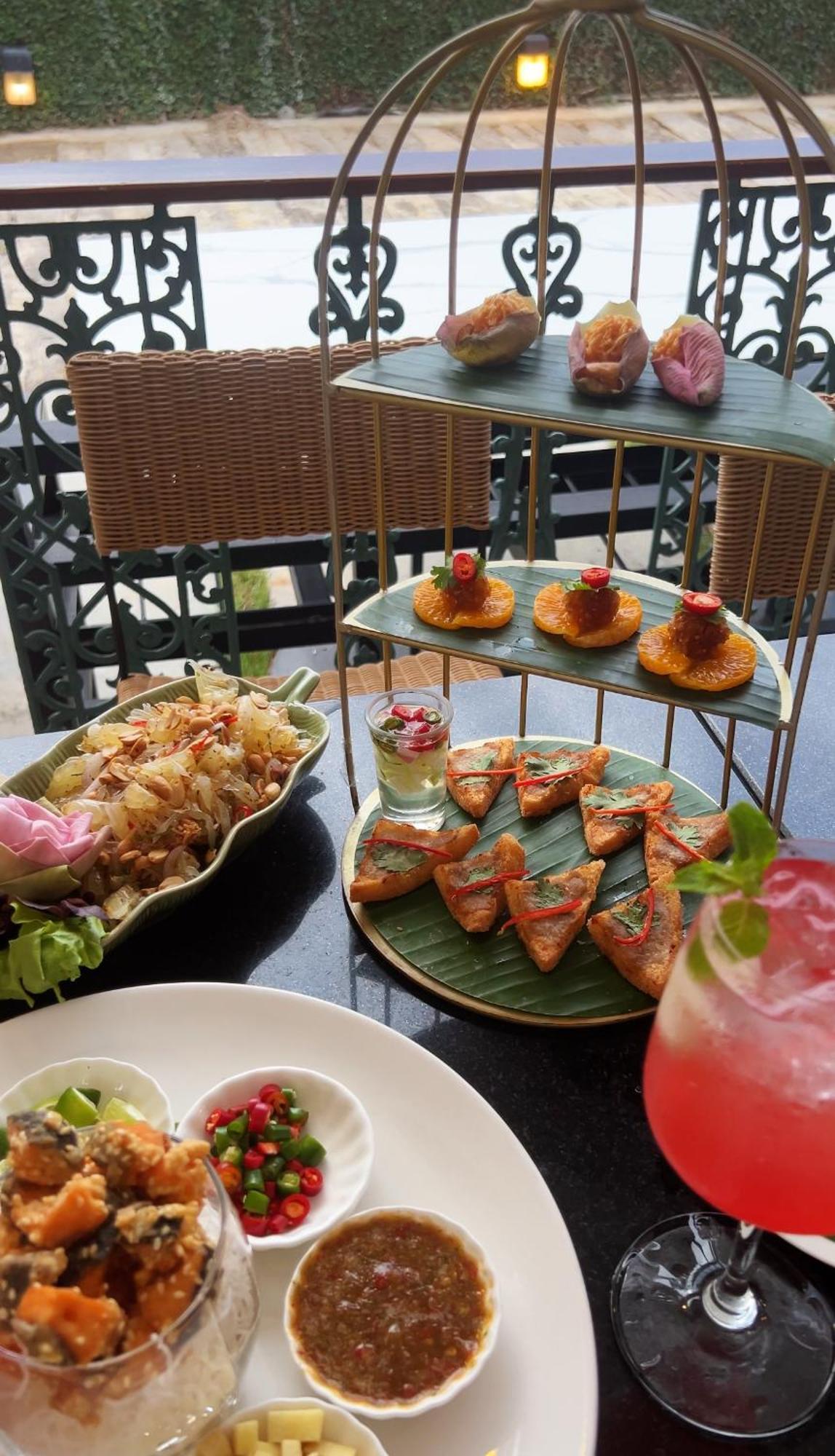 Hiranyakul House Hotel Bangkok Exterior photo